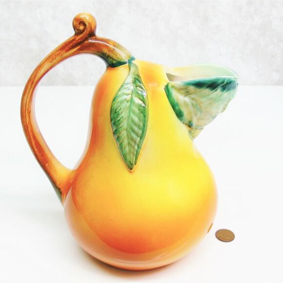 Salute Italia Pear Shaped Juice Pitcher 8.5" Yellow Green Figural Fruit Italy - Picture 3 of 8